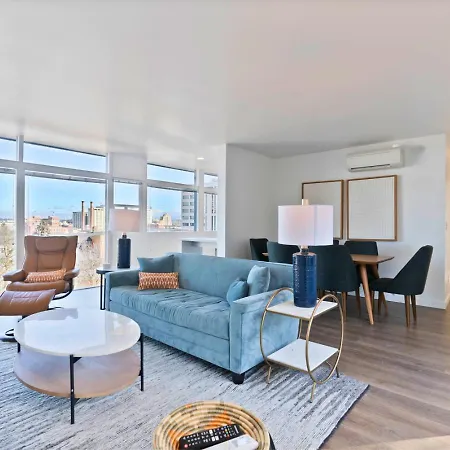 Midcentury Gem W Free Parking And Stunning Dt Views Apartment